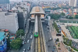 Bài I: Hơn mười năm vẫn một giấc mơ metro