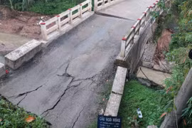 Hé lộ nguyên nhân khiến cầu Ngòi Móng trên tỉnh lộ 445 Hòa Bình bị sập