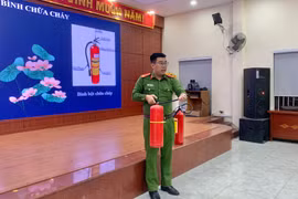 Trang bị kỹ năng chữa cháy và cứu nạn, cứu hộ cho người dân