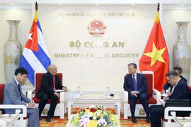 Phát triển quan hệ đoàn kết, hữu nghị truyền thống Việt Nam - Cuba