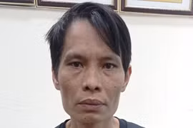 Kiểm tra hành chính, phát hiện đối tượng tàng trữ ma túy