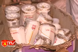 Phát hiện hơn 10.000 chai sữa chua không rõ nguồn gốc