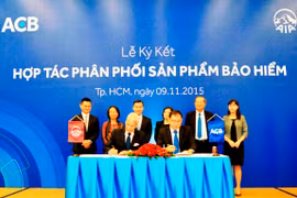 ACB và AIA Việt Nam hợp tác phân phối sản phẩm bảo hiểm nhân thọ 
