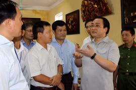 Bí thư Thành ủy Hà Nội: Không để người dân mỏi mòn chờ nước sạch