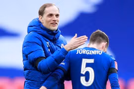 Chelsea áp đảo trong đêm trao thưởng của UEFA