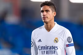 Mất Varane, Real lấy ai để bịt hàng thủ trước Chelsea?