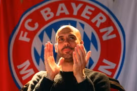 HLV Guardiola bác bỏ tin đồn dẫn dắt Man Utd