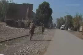 Bạo lực tiếp diễn tại Pakistan