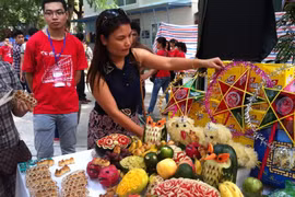 Trung thu hồng của tình yêu thương