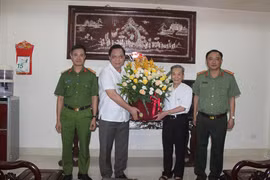 Những đóng góp của các thế hệ lãnh đạo CATP Hà Nội là tài sản vô giá của Công an Thủ đô