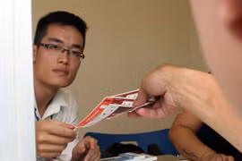 Vé xem Việt Nam đấu Thái Lan từ 100.000 đồng trở lên