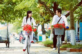 Lãng mạn sinh viên yêu