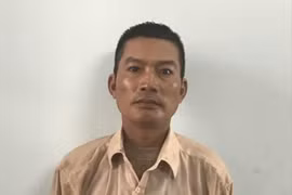 Tạm giữ hình sự đối tượng mua dâm thiếu nữ dưới 18 tuổi 