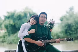 Lan Phương, Kiều Minh Tuấn tình tứ trong "Tình yêu người lính"
