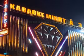 [Tin nhanh sáng 5-5-2022] Quản lý quán karaoke bắt trói khách chở đi đánh đập