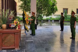 Công an huyện Gia Lâm tri ân, tưởng nhớ các Anh hùng liệt sỹ 