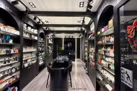 Apa Niche: Để được ủy quyền phân phối nước hoa chính hãng không hề dễ dàng