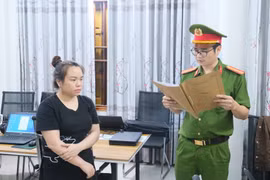 Người phụ nữ cầm đầu nhóm đối tượng giả danh sàn thương mại điện tử để lừa đảo