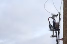 Robot có khả năng leo tường