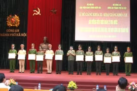 Nâng cao kỹ năng lãnh đạo cho cán bộ chỉ huy CATP Hà Nội