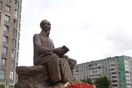 Phim tài liệu đặc biệt về cuộc hành trình tìm đường cứu nước của Bác Hồ