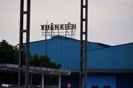 Nhà máy ôtô "made in Việt Nam" ở Hà Nội "đắp chiếu"