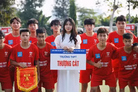 Chân dung 32 đội xuất sắc nhất vòng bảng