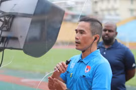 Lộ diện trọng tài VAR đầu tiên của V-League