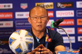 HLV Park Hang-seo: "Australia rất mạnh, tuyển Việt Nam sẽ chiến đấu hết sức"