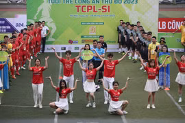 Tưng bừng ngày hội bóng đá tuổi trẻ Công an Thủ đô