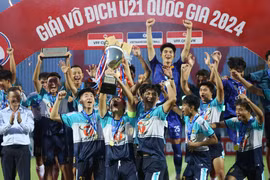 Thắng 11m kịch tính, LPBank HAGL vô địch giải U21 quốc gia 2024