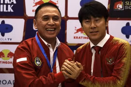 Bênh ông chủ, HLV Shin Tae-yong bị dân mạng Indonesia tẩy chay