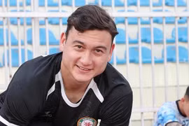 Lựa chọn thông minh của Đặng Văn Lâm