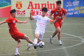 Khoảnh khắc đẹp ở chung kết bóng đá học sinh THPT Hà Nội 2022