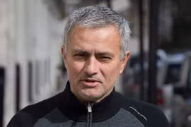 Mourinho xác nhận thời điểm trở lại băng ghế huấn luyện