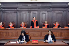 Thẩm phán được miễn trừ trách nhiệm khi ban hành bản án có sai sót không do lỗi cố ý?