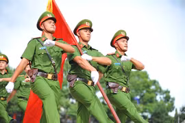 Bộ Công an nêu điều kiện chuyển công tác từ Quân đội sang Công an nhân dân