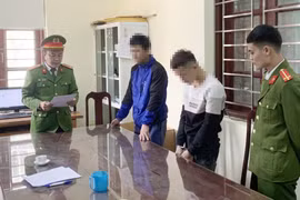 Vụ bé gái lớp 7 sinh con trong nhà tắm: Nếu hai bên quan hệ yêu đương có phạm tội hiếp dâm?
