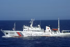 Trung Quốc điều tàu tuần tra đến Senkaku để đáp trả Thủ tướng Nhật