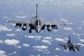 Pháp điều 3 chiếc Rafale đến Baltic, trấn an đồng minh giáp Ukraine