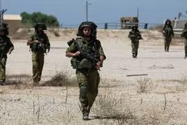 Israel huy động thêm 10.000 lính dự bị cho hoạt động ở Dải Gaza