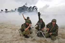 Hạm đội Baltic của Nga tập trận gần Kaliningrad