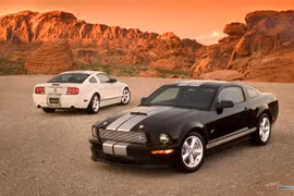 Video ấn tượng về lịch sử 50 năm phát triển Ford Mustang