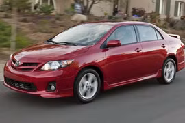 Toyota ra lệnh thu hồi Corolla và Sienna 