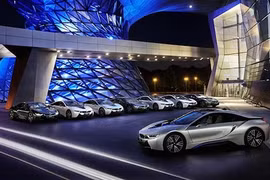BMW đi trước Audi trong cuộc đua đèn laze cho xe thương mại