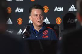 Van Gaal khó có thể giải cứu M.U vì sai lầm trên thị trường chuyển nhượng