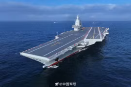 Chưa hoàn thiện tàu sân bay Type 004 đã trở thành chiến hạm lớn nhất của Trung Quốc