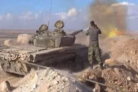 [ẢNH] Phiến quân đối lập bất ngờ đánh úp hậu phương Quân đội Syria tại Hama
