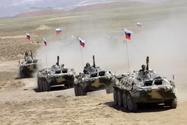 [ẢNH] Nga sẵn sàng dùng căn cứ số 201 để duy trì trật tự biên giới Afghanistan