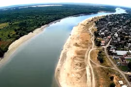 [ẢNH] Nga đối diện thảm họa thiếu nước nghiêm trọng hơn Crimea khi sông Don cạn kiệt